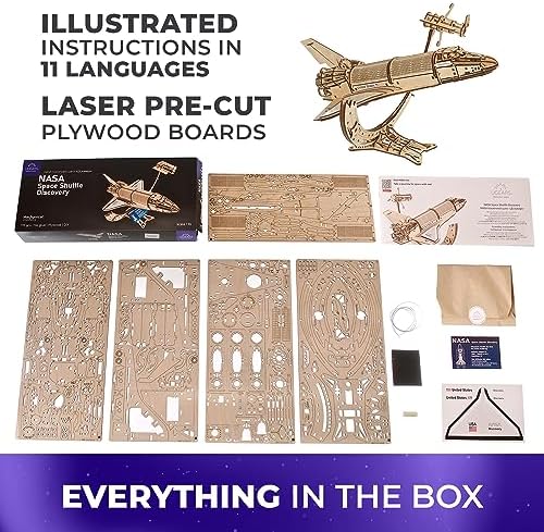 UGEARS NavLETTE Spatiale Discovery de la NASA - Maquette en Bois à Construire pour Adultes Passionnés d'Espace - Échelle